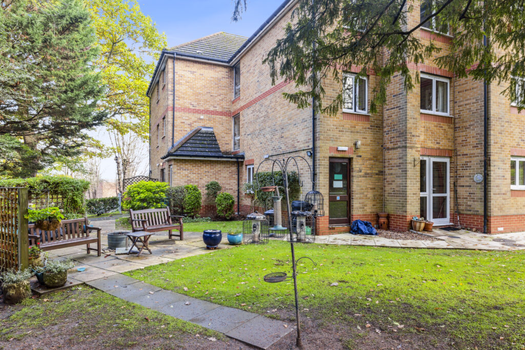 saddlers court great value retirement property