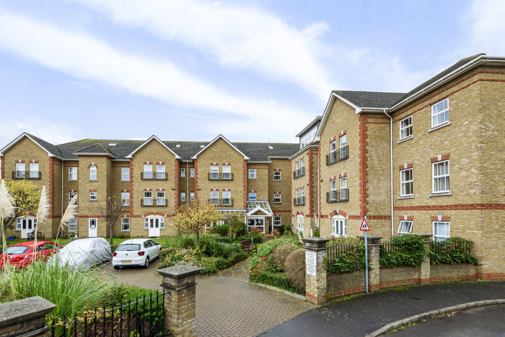 Kingfisher Court