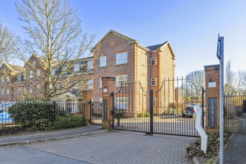 retirement property near high street camberley