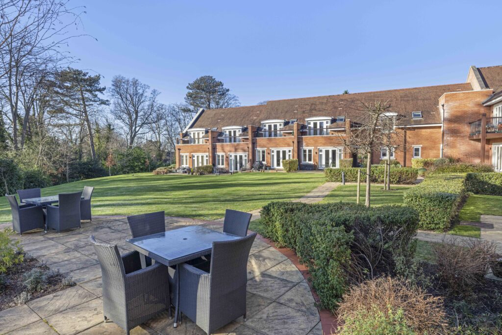 Academy House Rice and Roman